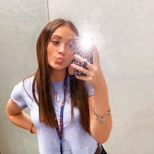 Meet your Posher, Kasey